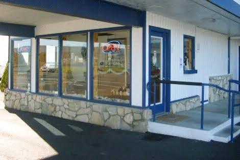Front Street Motel