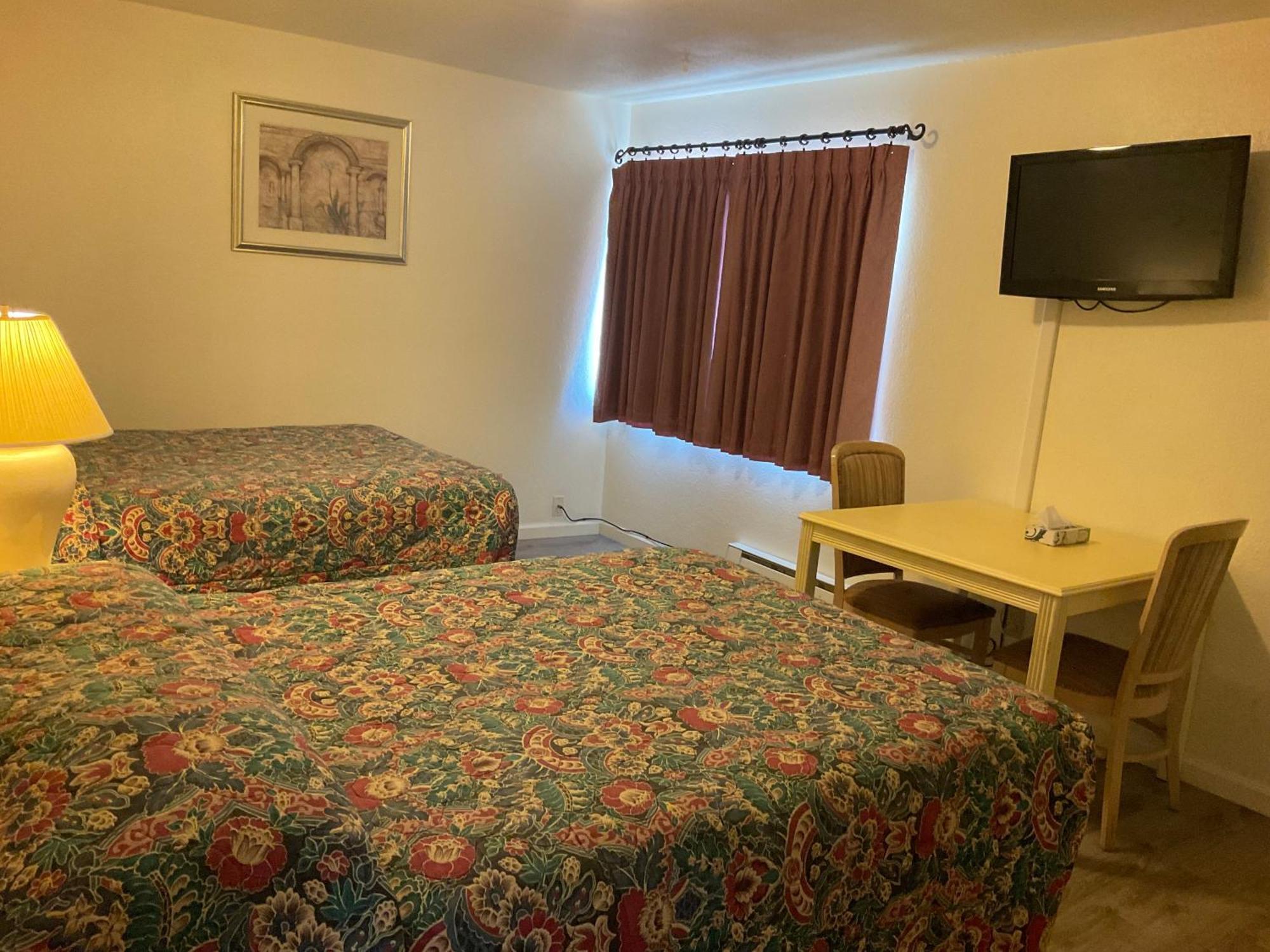 Front Street Motel